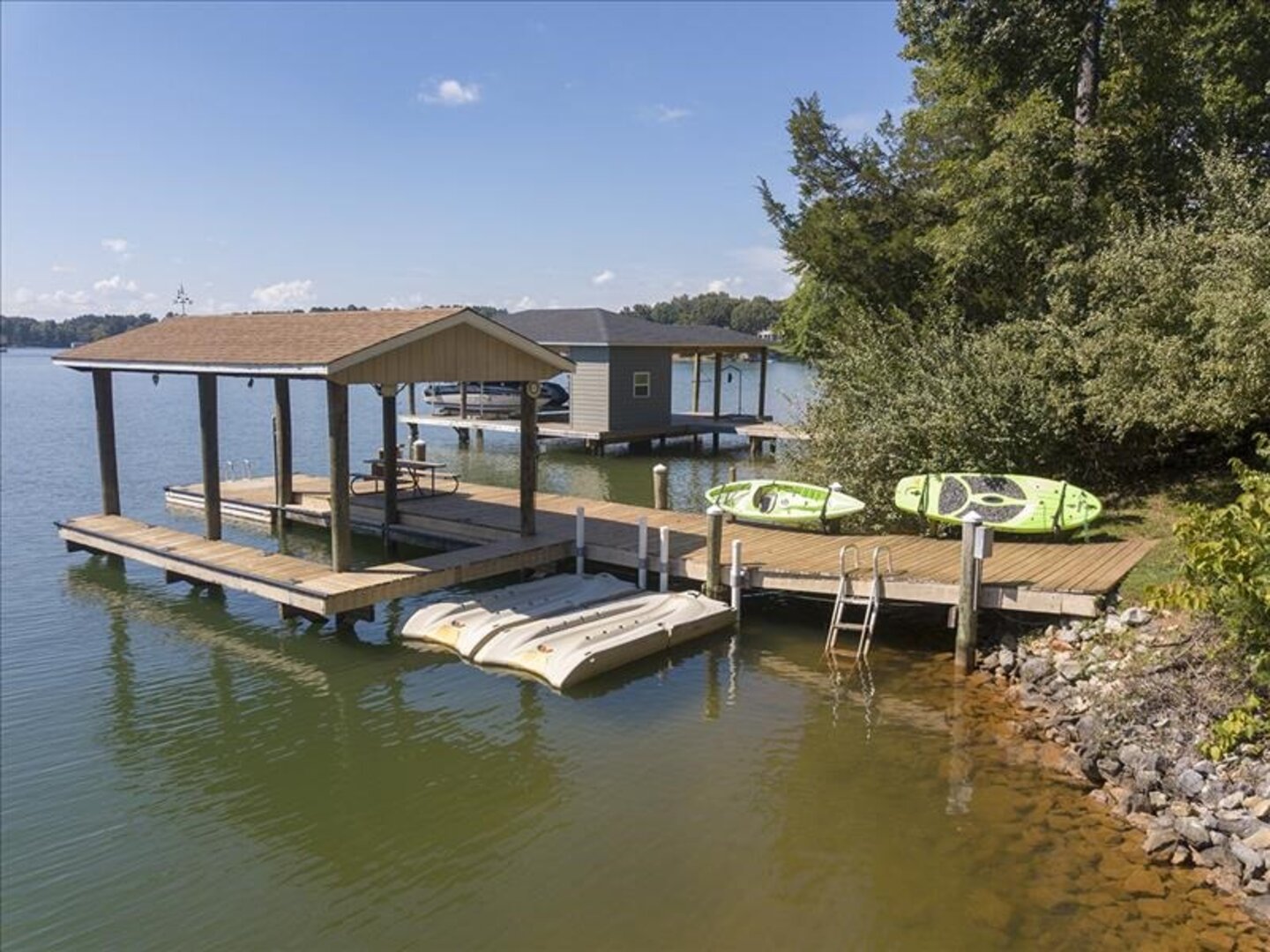 Dock