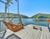 Dock