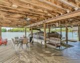 Dock