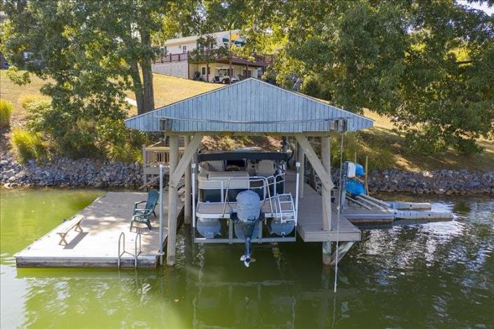 Lakeside Landing - Lake Retreat