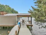 Dock