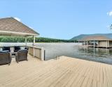 Dock