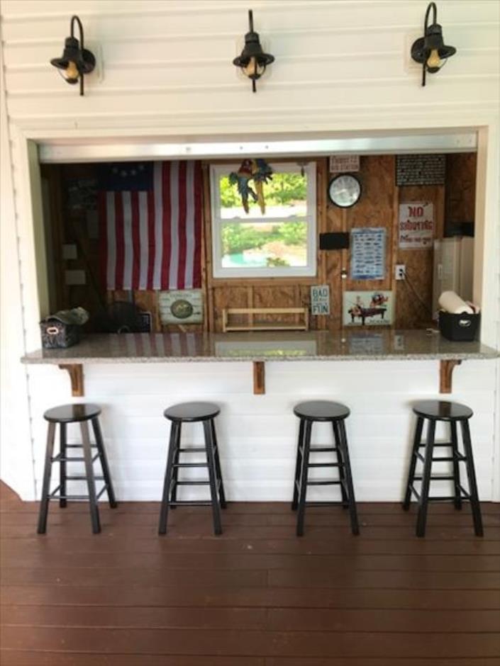 Sayler's Aweigh Lake Retreat